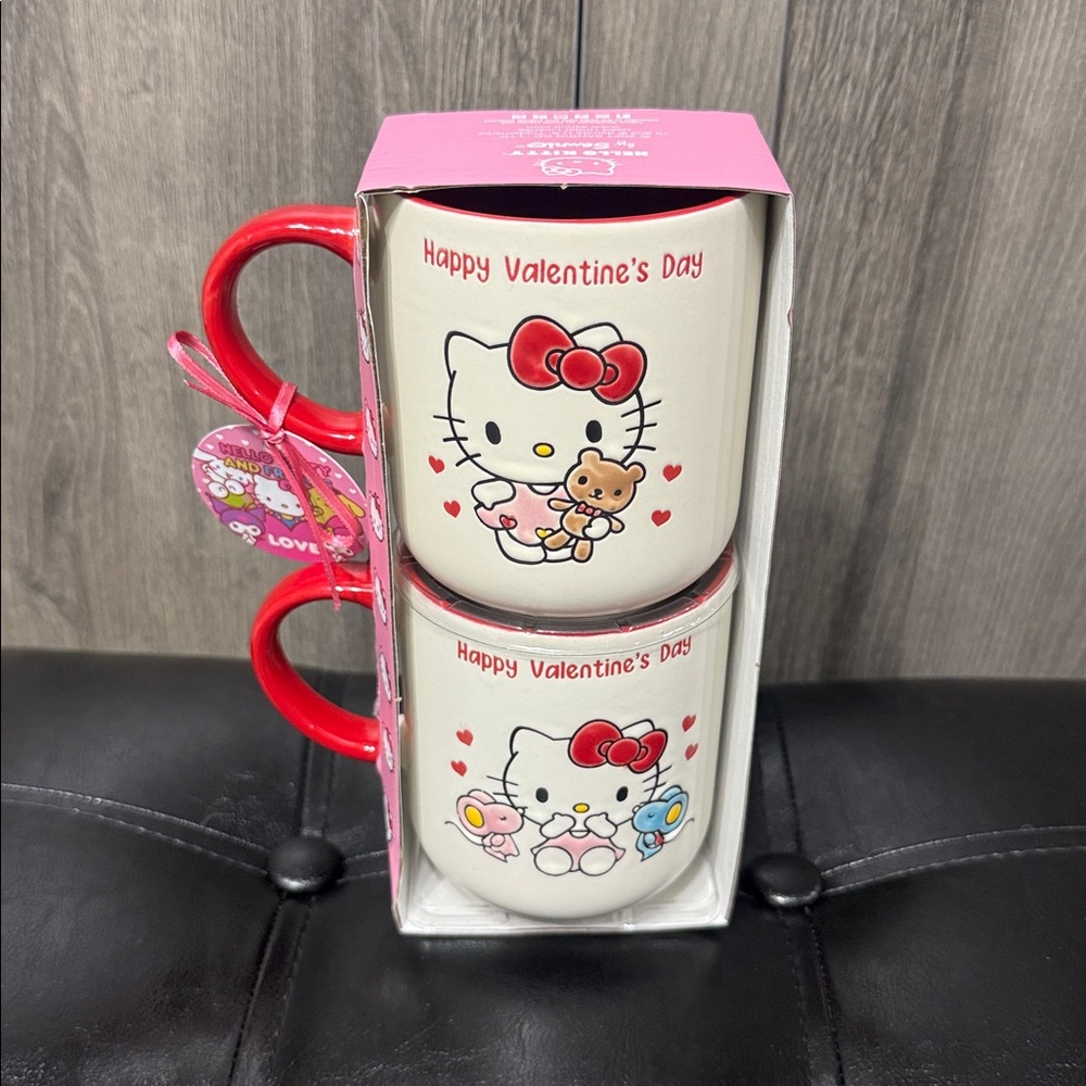 New Blue Sky Clayworks Hello Kitty Textured Valentine's Day Coffee Mugs Mug